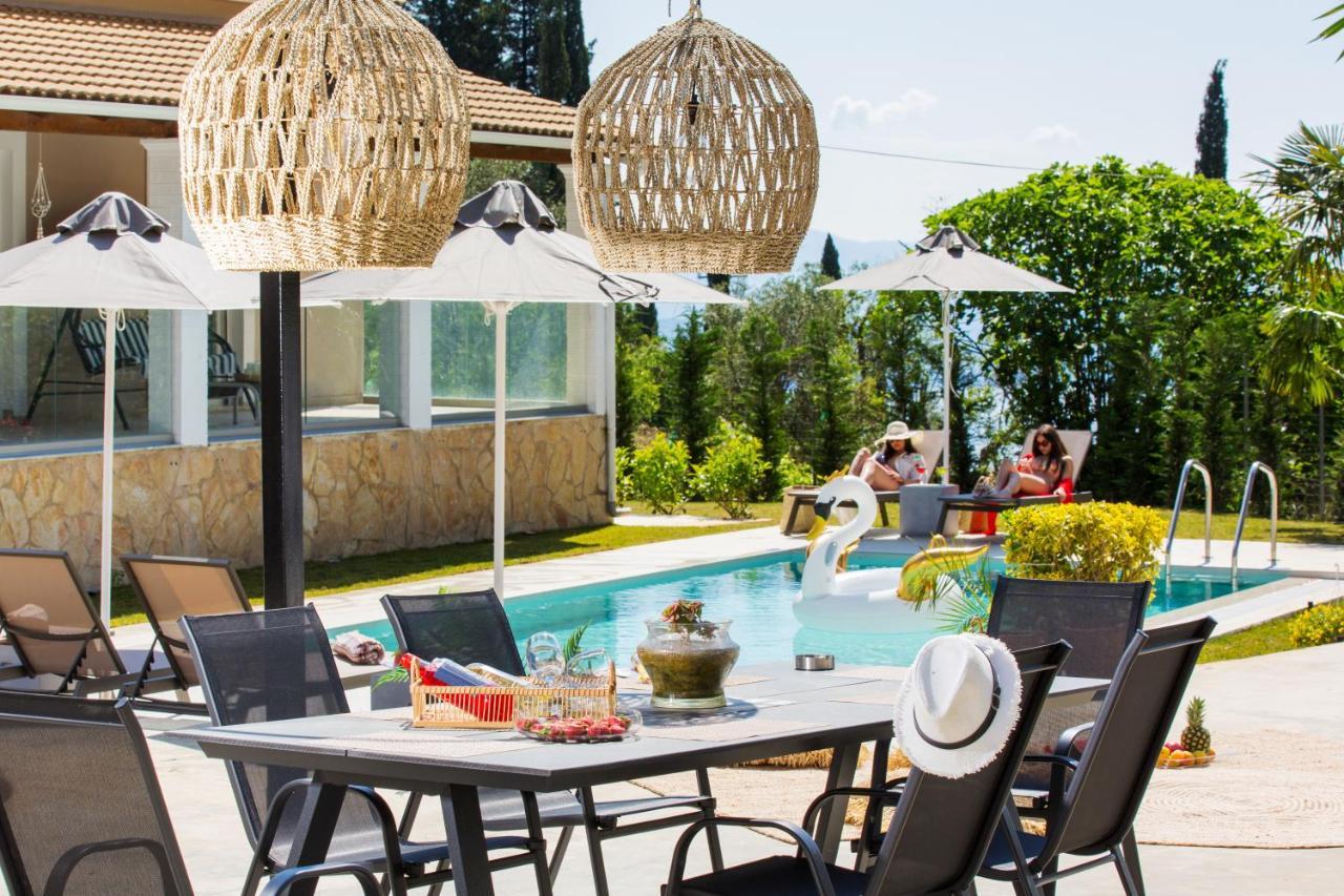 Grande Terra Villas With Swimming Pool Spartylas ภายนอก รูปภาพ