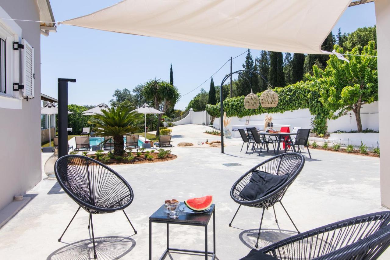 Grande Terra Villas With Swimming Pool Spartylas ภายนอก รูปภาพ